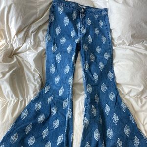 Free People Just Float on Flares